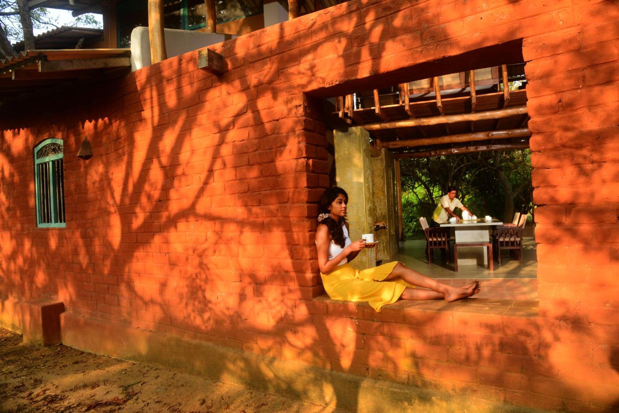 Back Of Beyond - Wellness Retreat Vila Tangalle Exterior foto